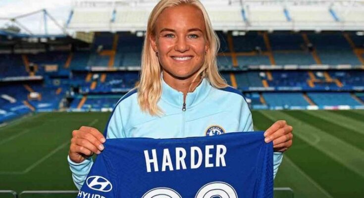 Chelsea paga cifra récord por la goleadora Pernille Harder