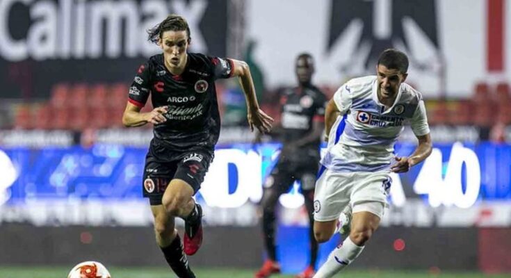 Cruz Azul sale con tres puntos de la frontera