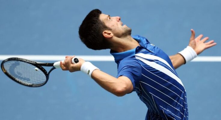 Djokovic avanza en el US Open con algunos problemas