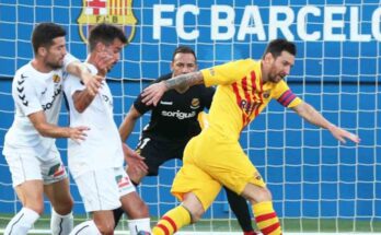 El Barcelona de Koeman y Messi se estrena con triunfo