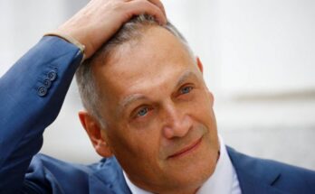 Inicia juicio por corrupción contra exfuncionario de FIFA