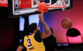 Lakers gana el cuarto y tiene en la lona a Rockets