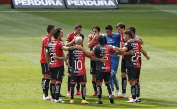 Le roban a los jugadores del Atlas en León