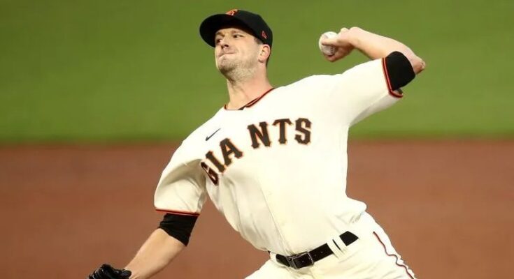 Los Gigantes pegan 3 jonrones y ganan a Marineros 9-3 Los Gigantes pegan 3 jonrones y ganan a Marineros 9-3