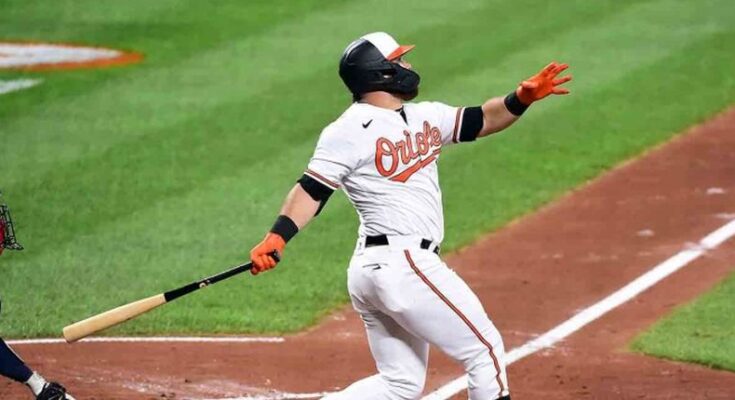Orioles propinan sorpresiva paliza a Bravos