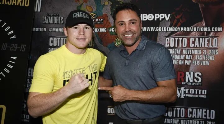 Orgulloso de crear una súper estrella en “Canelo” Álvarez, se dice Óscar de la Hoya